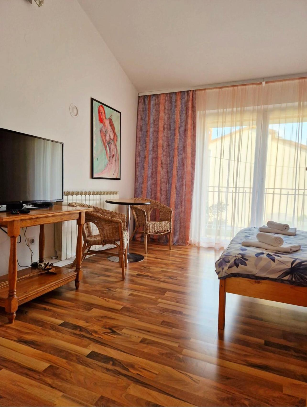 Hestia Apartments Rovinj Bagian luar foto